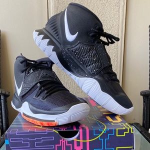 Nike Kyrie 6 Brand New and Never Worn Size 9